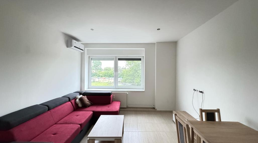 Prenajmem zariadený 2 izbový byt v Nových Zámkoch