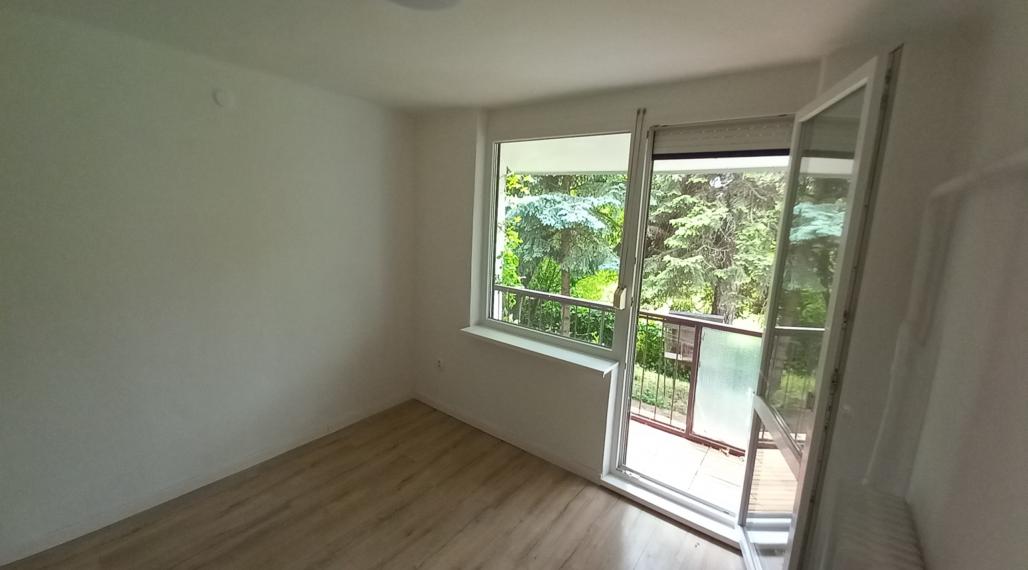Predám 3 izbový byt s balkónom v obci Selice