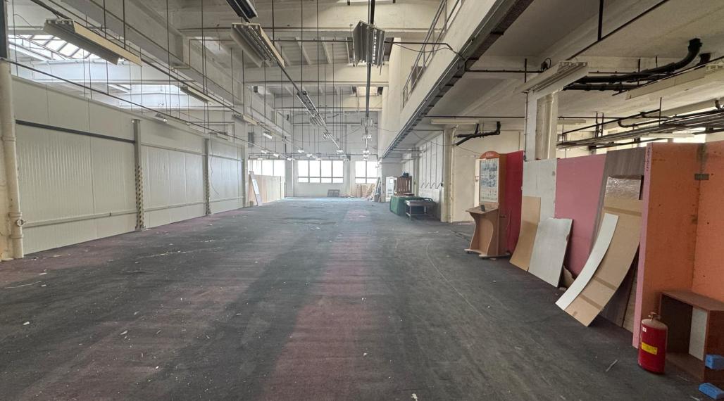 Prenajmem výrobnú halu v Nových Zámkoch