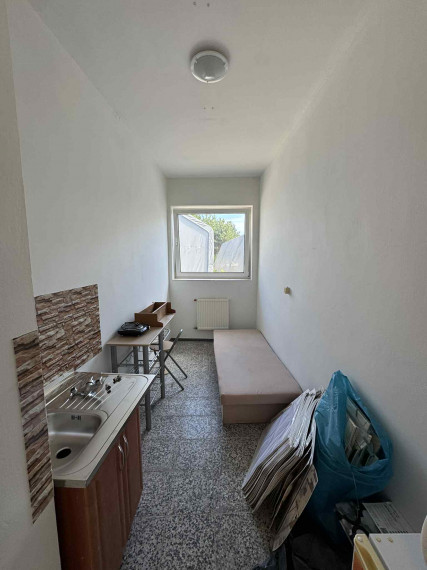 Prenajmem garsónku v Nesvadoch