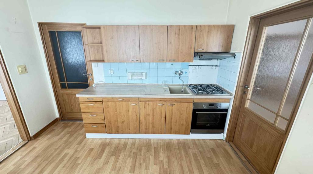 Predám 3 izbový byt s balkónom v Nových Zámkoch