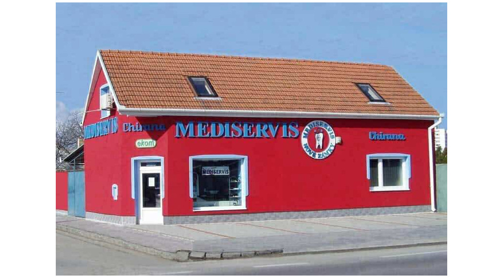 Exkluzívne! Predám rodinný dom na podnikanie v Nových Zámkoch