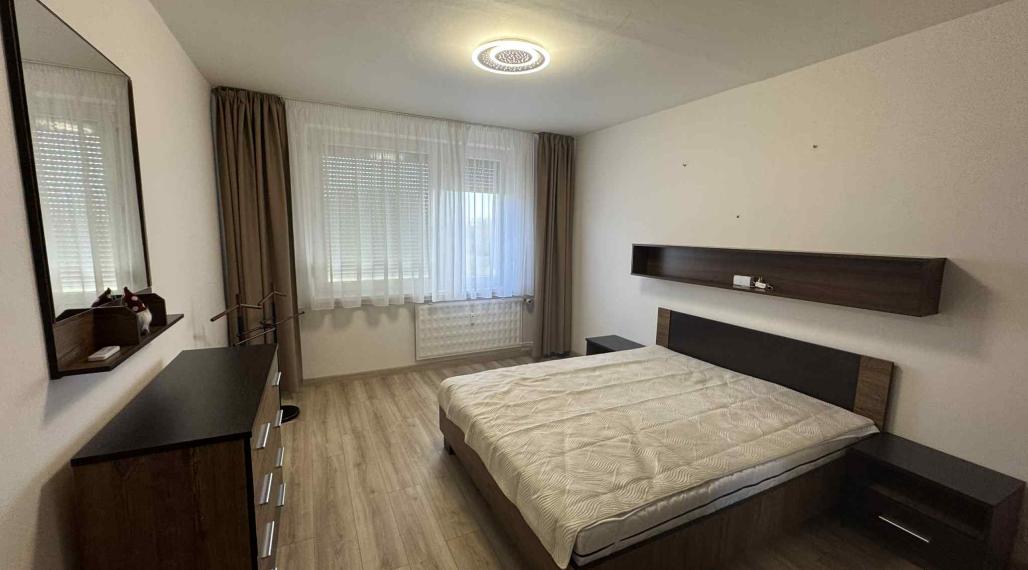 Exkluzívne! Prenajmem pekný 2 izbový byt v Nových Zámkoch