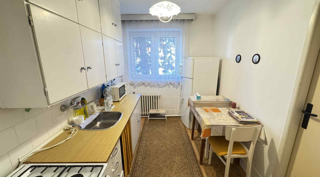 Prenajmem 3 izbový byt s parkovaním v centre v Nových Zámkoch