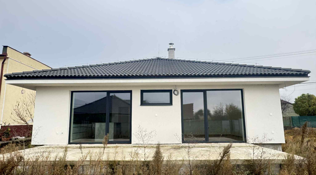 Exkluzívne! Predám novostavbu rodinného domu vo Dvoroch nad Žitavou