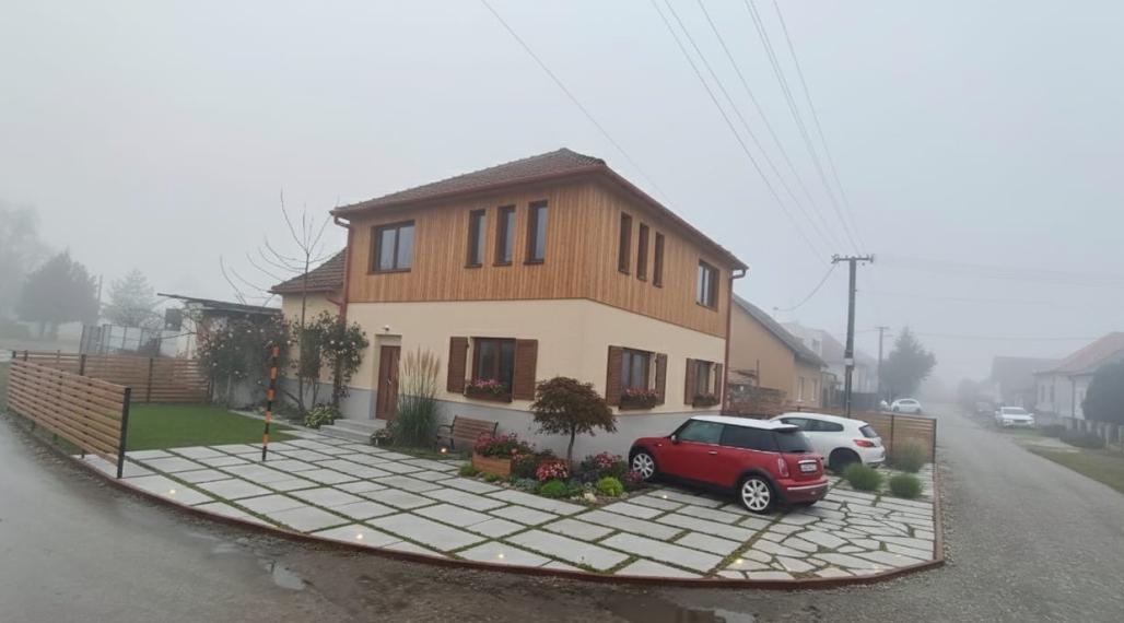 Znížená cena! Rodinný dom v Palárikove