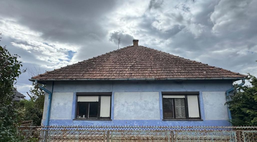 Predám dom s veľkým pozemkom v obci Rastislavice