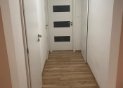 Prenajmem pekný 3 izbový byt s balkónom v Nových Zámkoch - fotografia 11