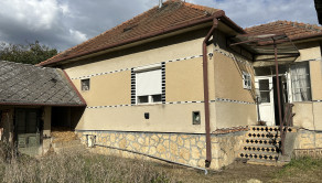 Exkluzívne! Predám rodinný dom v obci Bardoňovo - fotografia 3