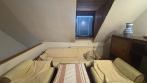 Predám rodinný dom v Nových Zámkoch - fotografia 9