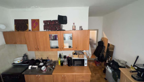 Exkluzívne! Predám 1 izbový byt s balkónom v Nových Zámkoch - fotografia 5