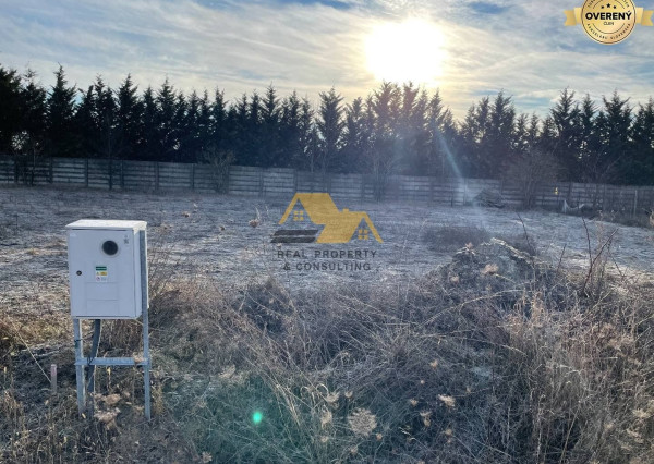 Exkluzívne!Predám stavebný pozemok v Nových Zámkoch