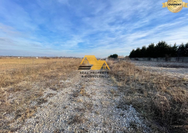 Predám stavebný pozemok v Nových Zámkoch