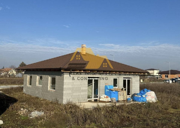 Predám novostavbu rodinného domu vo Dvoroch nad Žitavou