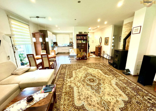 Predám rodinný dom v obci Dvory nad Žitavou