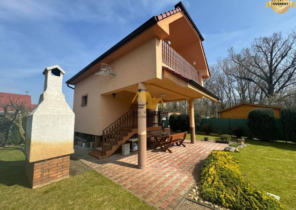 Exkluzívne! Predám chatu na celoročné bývanie v Nových Zámkoch