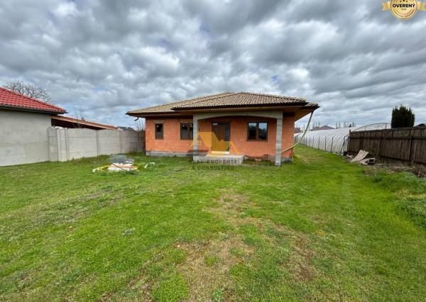 Predám novostavbu rodinného domu v obci Imeľ