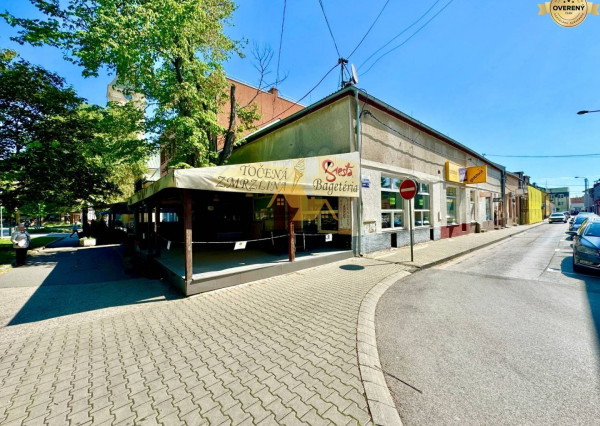 Predám podnikateľský objekt na hlavnom námestí v Nových Zámkoch
