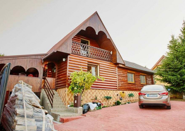 Predám peknú rekreačnú chatu v obci Podhájska