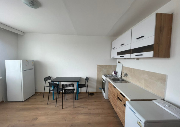 Prenajmem 1 izbový byt s balkónom v Nových Zámkoch