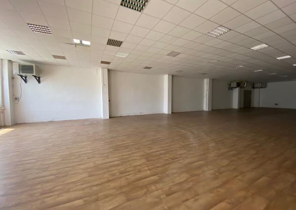 Prenajmem obchodný priestor v Nových Zámkoch