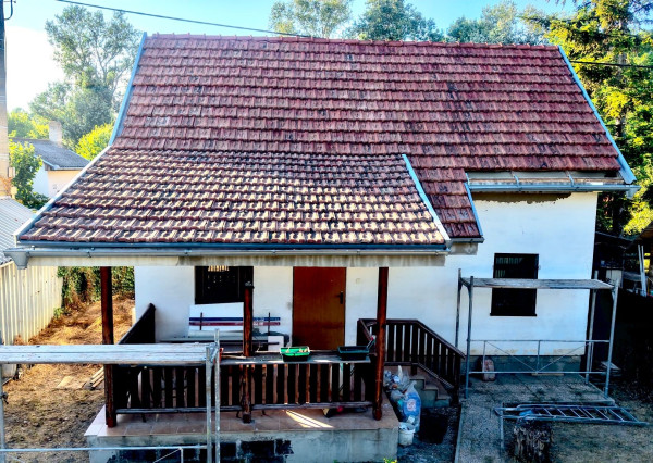 Predám celoročne obývateľnú chatu v Nových Zámkoch