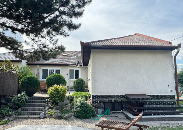 Exkluzívne! Predám rodinný dom s garážou v tichej lokalite