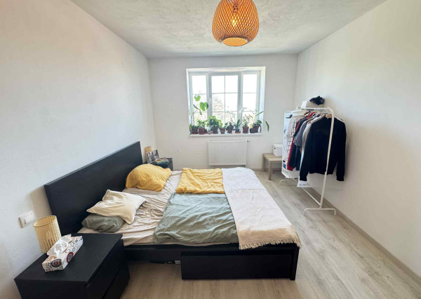 Prenajmem 2 izbový byt s balkónom v Nových Zámkoch