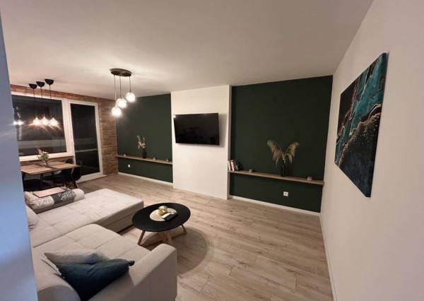 Prenajmem pekný 2 izbový byt v Nových Zámkoch