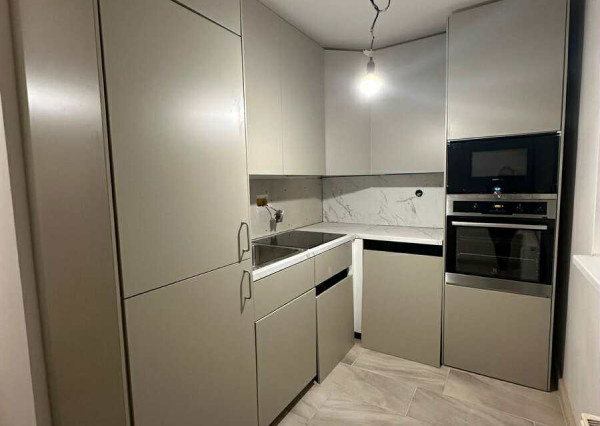 Prenajmem prerobený 2 izbový byt s balkónom v Nových Zámkoch