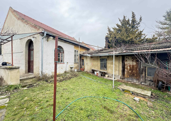 Exkluzívne! Predám rodinný dom v Nových Zámkoch