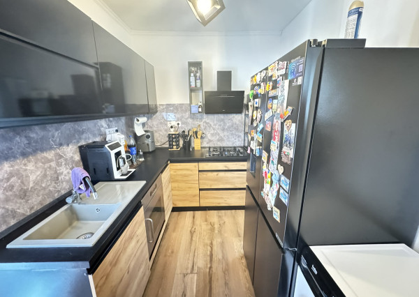 Predám tehlový 3 izbový byt v Nových Zámkoch