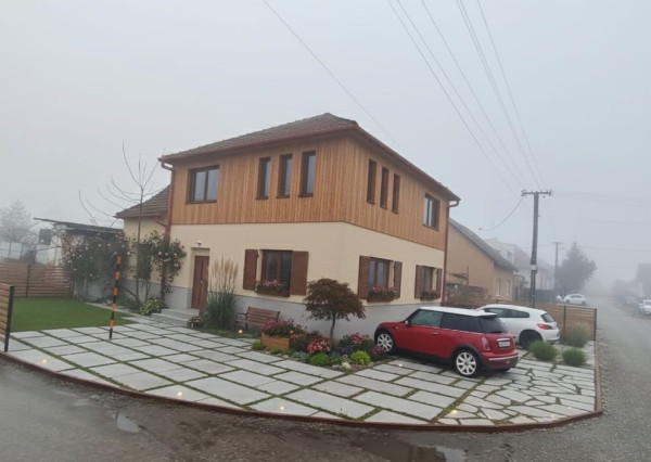 Znížená cena! Rodinný dom v Palárikove