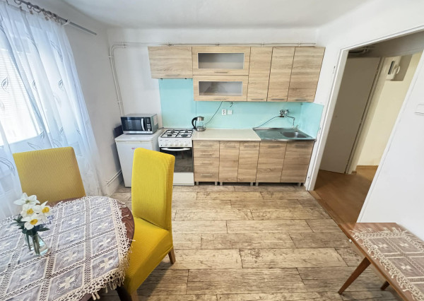 Prenajmem 2 izbový byt v centre v Nových Zámkoch