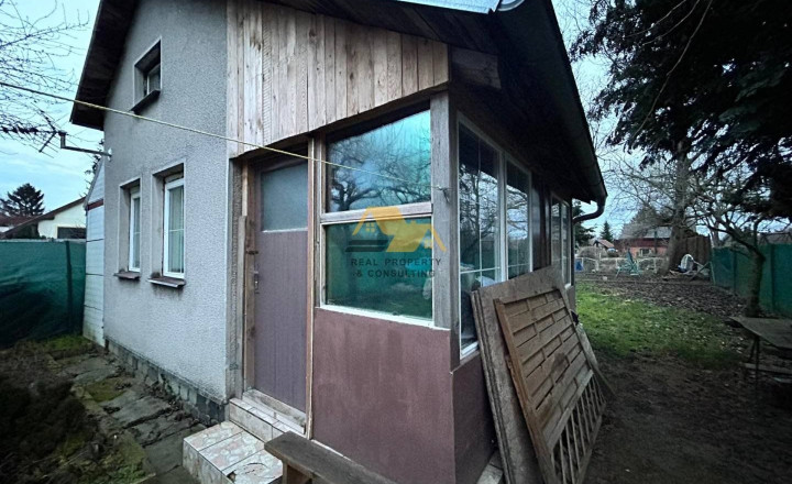 Predám chatu so záhradou v Nových Zámkoch - fotografia 2
