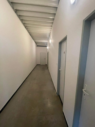 Prenajmem obchodné priestory v Nových Zámkoch - fotografia 2
