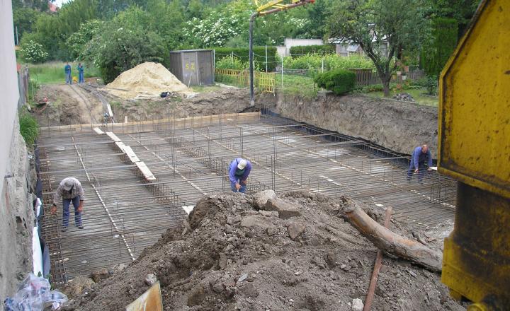 Predám polyfunkčnú budovu v Nových Zámkoch - fotografia 4