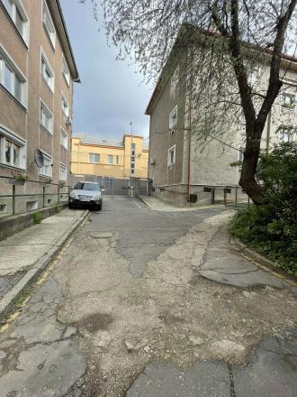 Prenajmem tehlový 2 izbový byt v Nových Zámkoch - fotografia 11