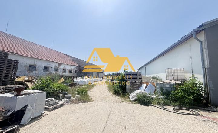 Prenajmem priemyselný areál s 2 výrobnými halami v obci Zemné - fotografia 10