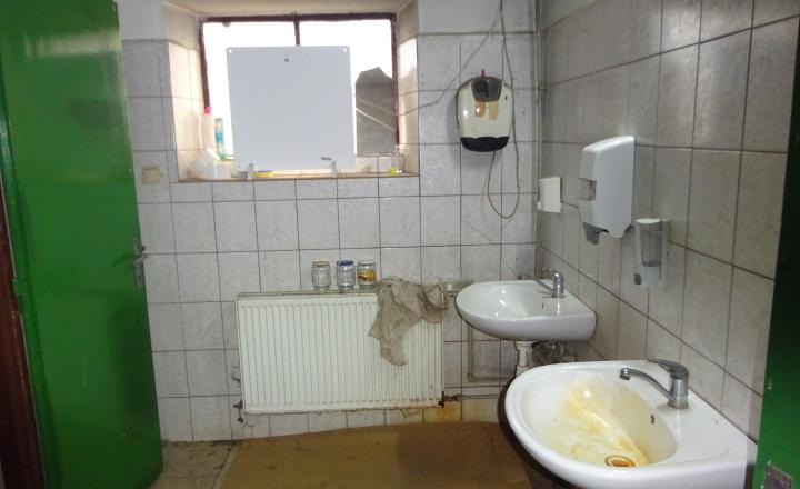 Predám veľký priemyselný areál s halami v Nových Zámkoch - fotografia 28