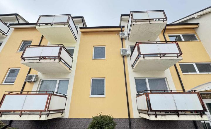 Výhodná ponuka! Apartmán neďaleko kúpaliska v obci Podhájska - fotografia 9