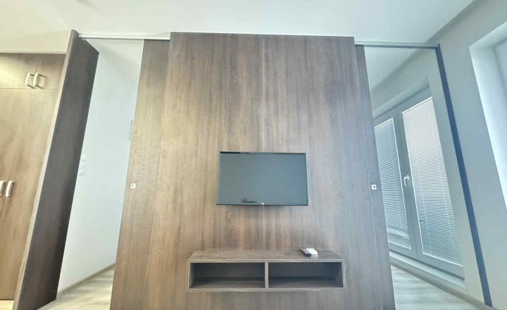 Výhodná ponuka! Moderný apartmán neďaleko kúpaliska v obci Podhájska - fotografia 1