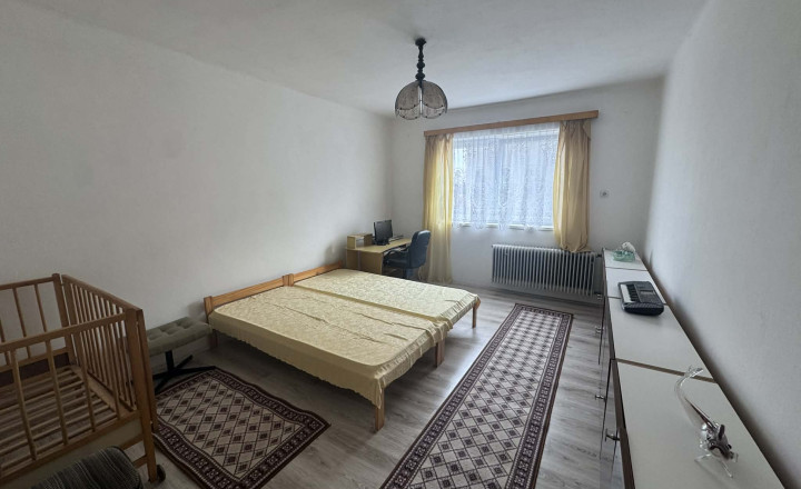 Exkluzívne! Predám rodinný dom s garážou v obci Bešeňov - fotografia 4