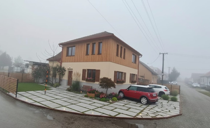Znížená cena! Rodinný dom v Palárikove