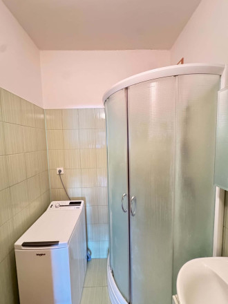 Exkluzívne! Predám 3 izbový byt s loggiou v obci Bajč - fotografia 6