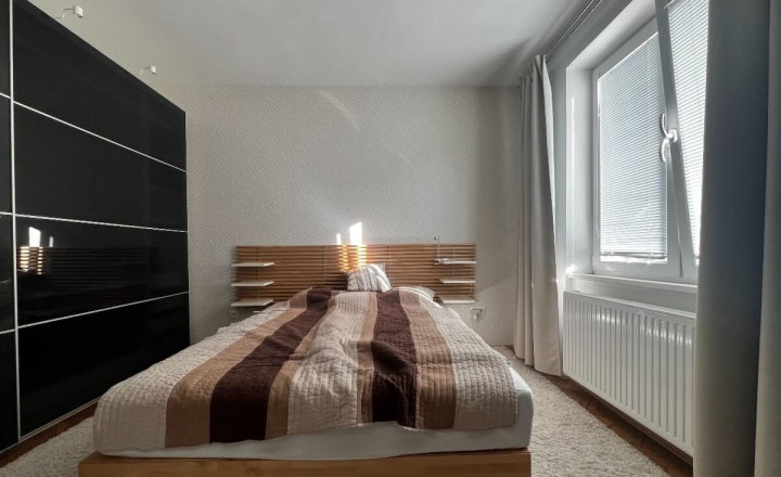 Prenajmem 3 izbový byt neďaleko centra v Nových Zámkoch - fotografia 5