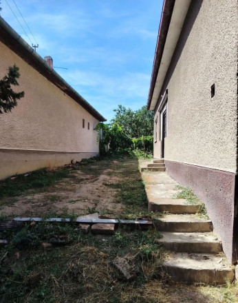 Predám 3 izbový dom v Tvrdošovciach - fotografia 8