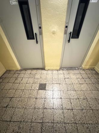 Prenajmem 1 izbový byt s balkónom v Nových Zámkoch - fotografia 4