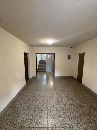 Exkluzívne! Predám 1 izbový byt s balkónom v Nových Zámkoch - fotografia 9