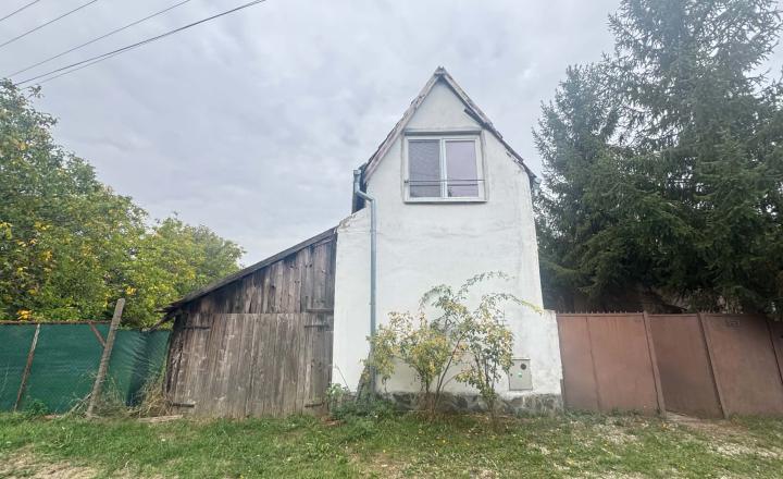 Uniknite ruchu mesta – objavte čaro pokojného bývania v Malej Mani - fotografia 19